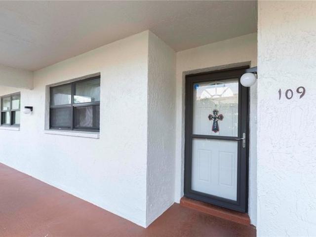 Condo for sale in Port Richey, Florida