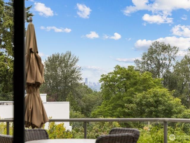 House for sale in Kirkland, Washington