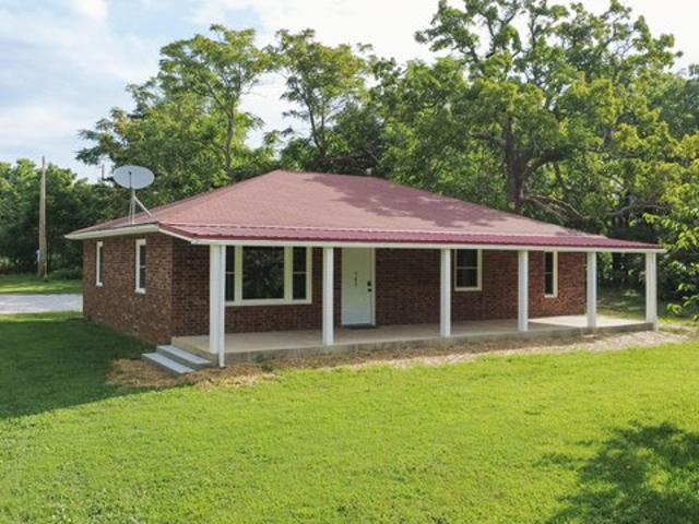 House for sale in Everton, Missouri