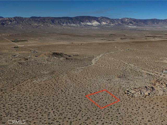 Land for sale in Lucerne Valley, California