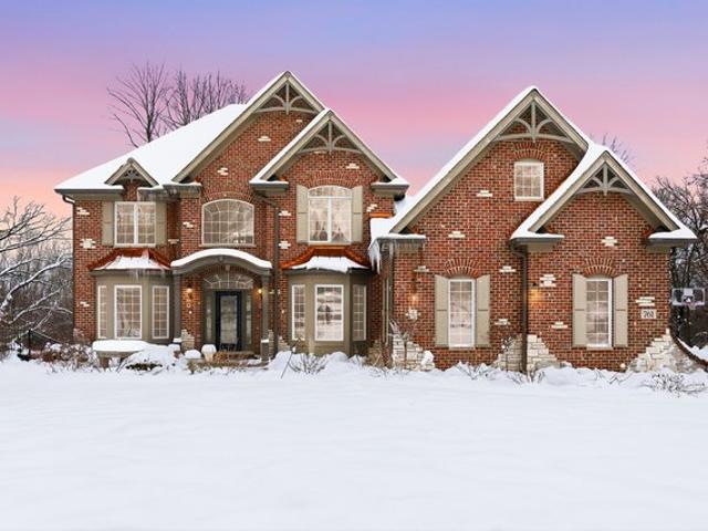 House for sale in South Elgin, Kane County