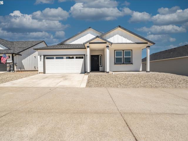 House for sale in Oregonia