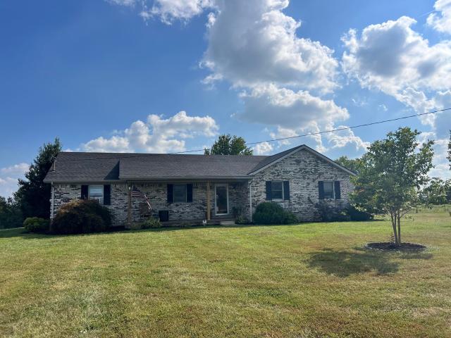 House for sale in Springfield, Kentucky