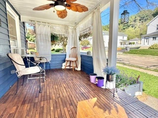 House for sale in Lowellville, Ohio