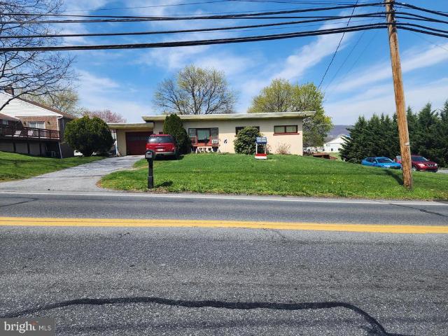 House for sale in Cumberland, Pennsylvania