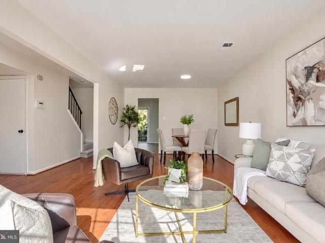 Condo for sale in Laurel Oaks, Laurel