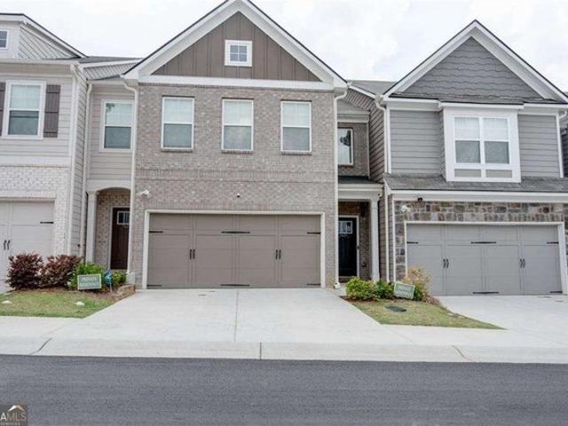 Townhouse for sale in Fairburn, Georgia