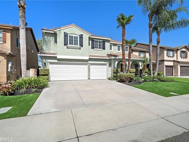 House for sale in Mira Loma, California
