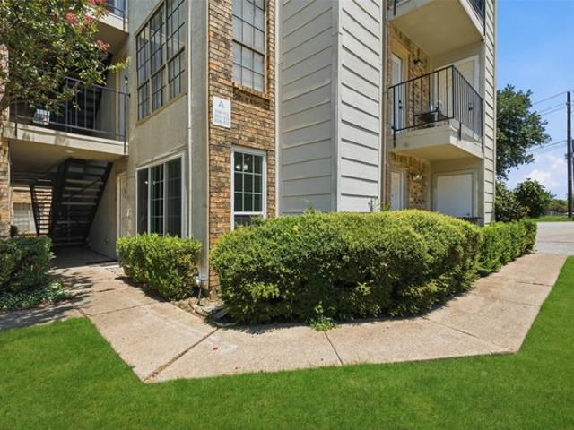 Condo for sale in Dallas, Texas