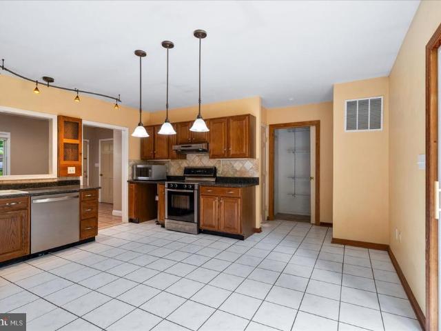 House for sale in Rocky Ridge, Maryland