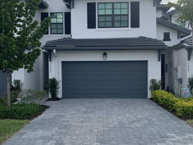 Townhouse for rent in Naples, Florida