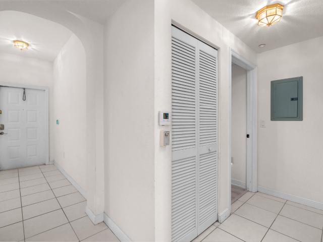 Condo for sale in Tamarac, Florida