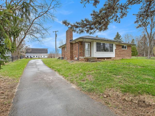 House for sale in Northville