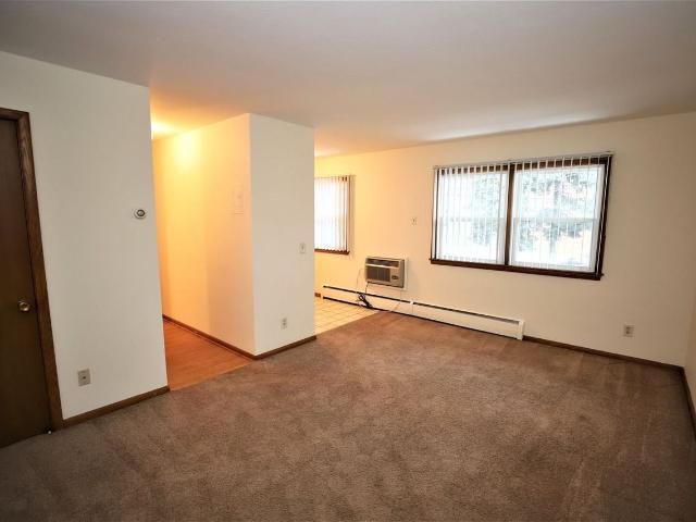 Apartment for rent in Hennepin, Minnesota