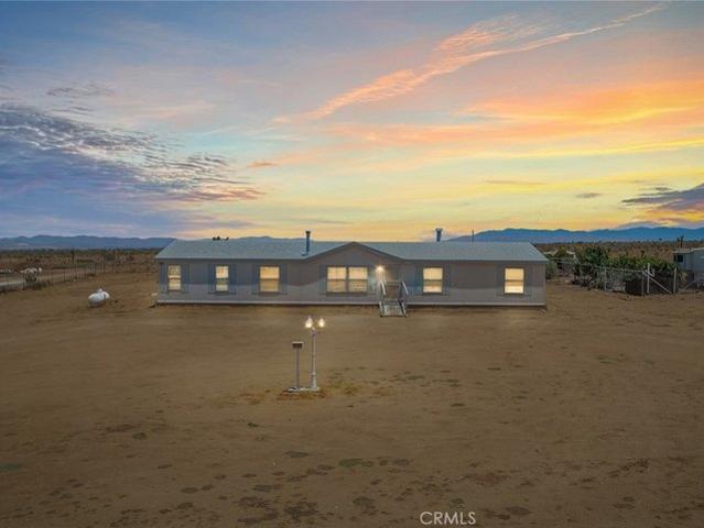 House for sale in Phelan, San Bernardino County