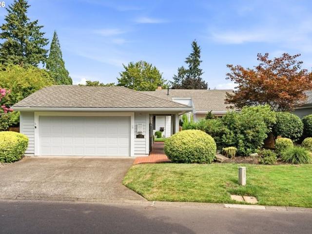 Townhouse for sale in Oregonia