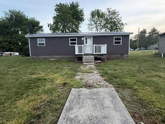 House for sale in Dugger, Indiana