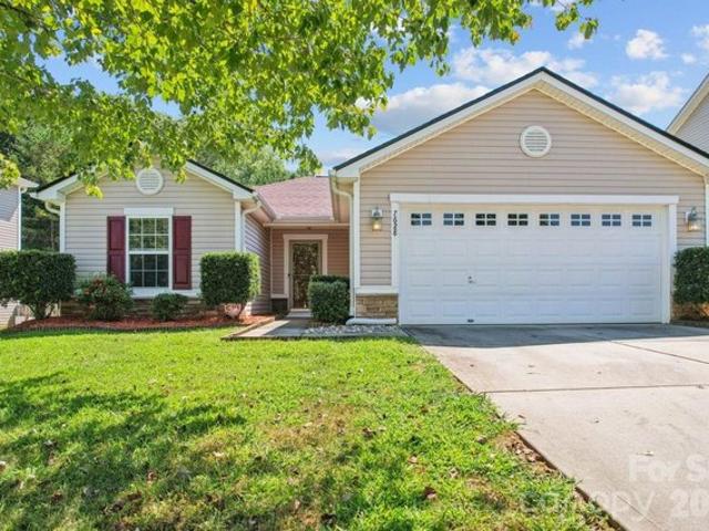 House for sale in Mecklenburg, North Carolina