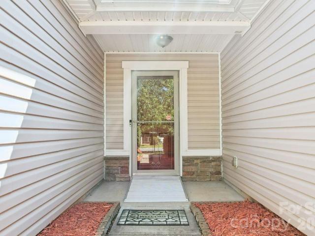 House for sale in Mecklenburg, North Carolina