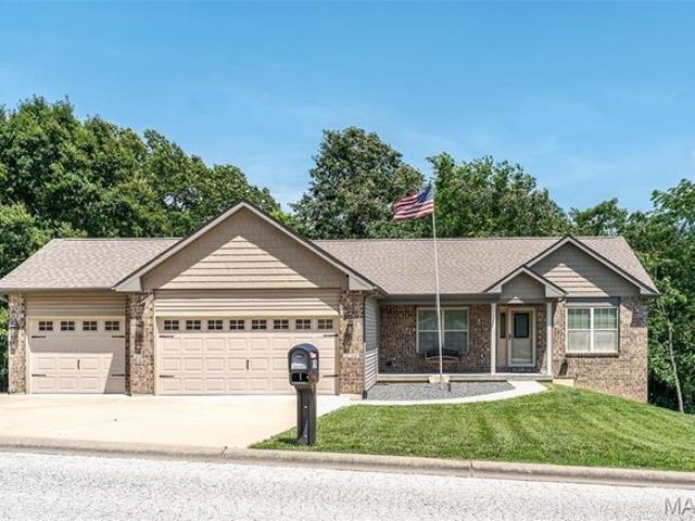 House for sale in Villa Ridge, Missouri