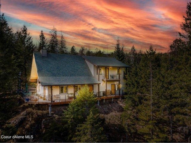 House for sale in Cocolalla, Idaho