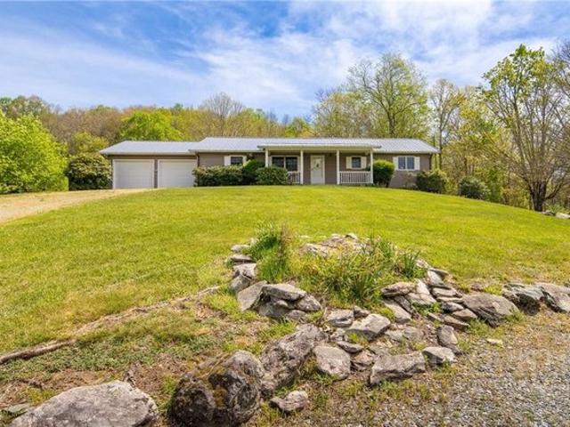 House for sale in Avery, North Carolina