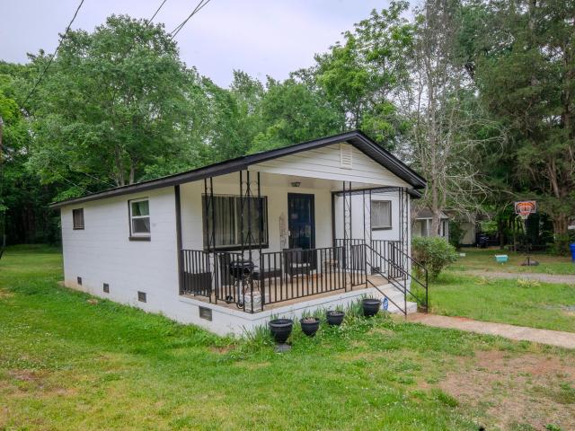 House for sale in Chatham, North Carolina