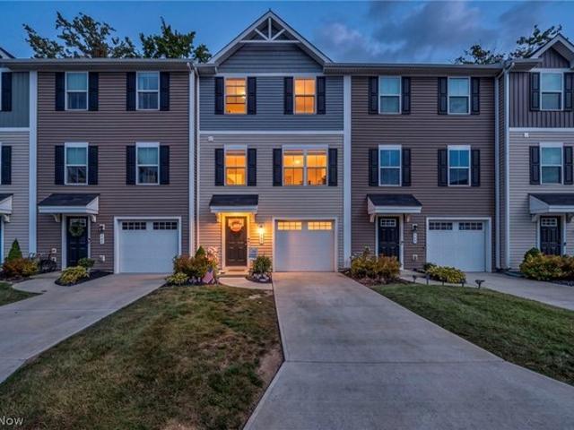 Townhouse for sale in Painesville, Lake County