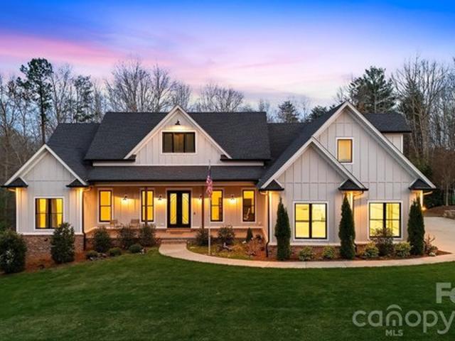 House for sale in Granite Falls, North Carolina