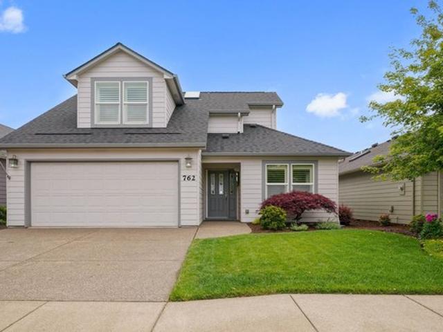 House for sale in Oregonia