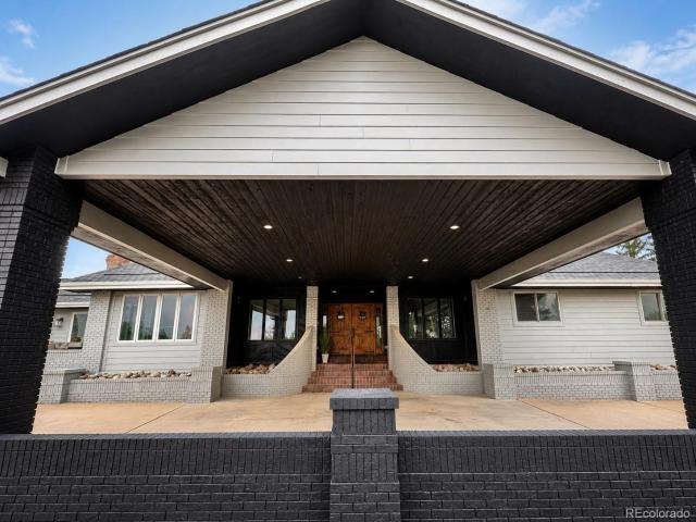 House for sale in Arapahoe, Colorado