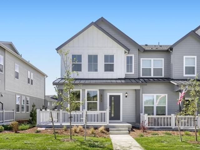 Townhouse for sale in Arapahoe, Colorado