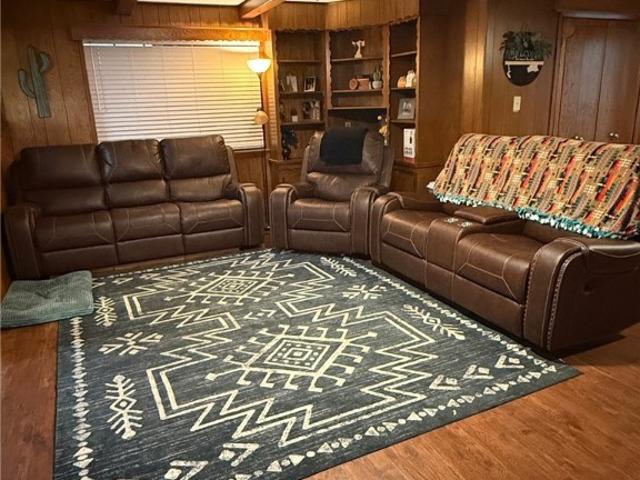 House for sale in Somerville, Texas
