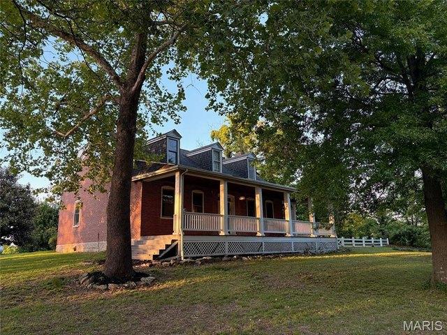 House for sale in Washington, Missouri