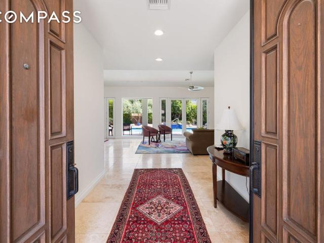 House for sale in Indian Wells