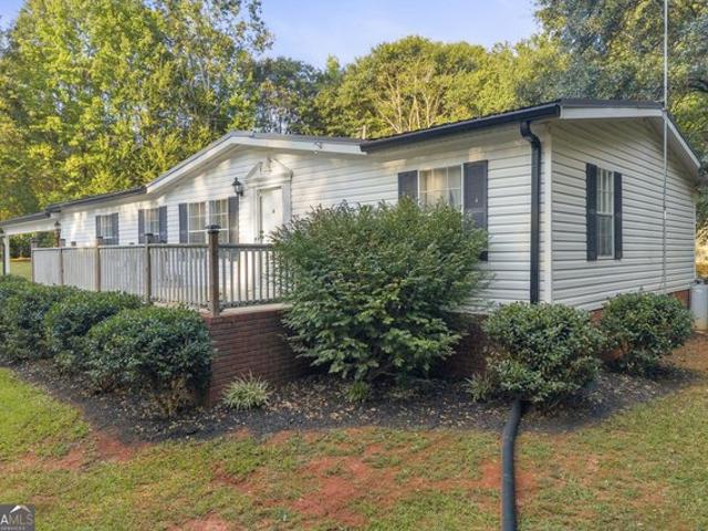 House for sale in Canon, Georgia