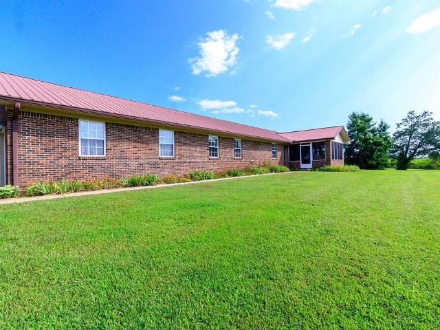 House for sale in Lewisburg, Kentucky