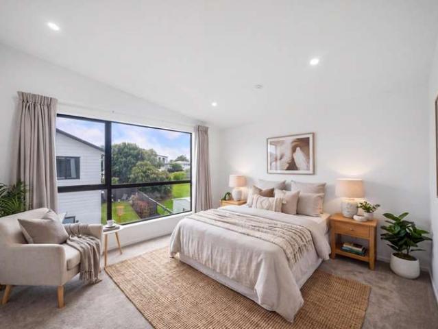 Townhouse for sale in Te Atatū Peninsula, Henderson-Massey
