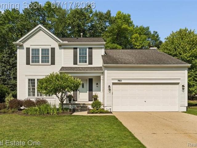 House for sale in Rochester Hills, Michigan