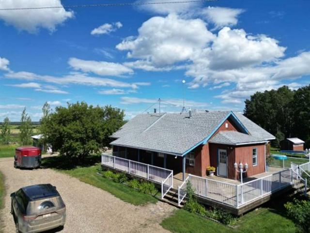 House for sale in Alberta