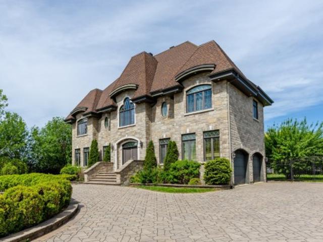 House for sale in Brossard, Quebec
