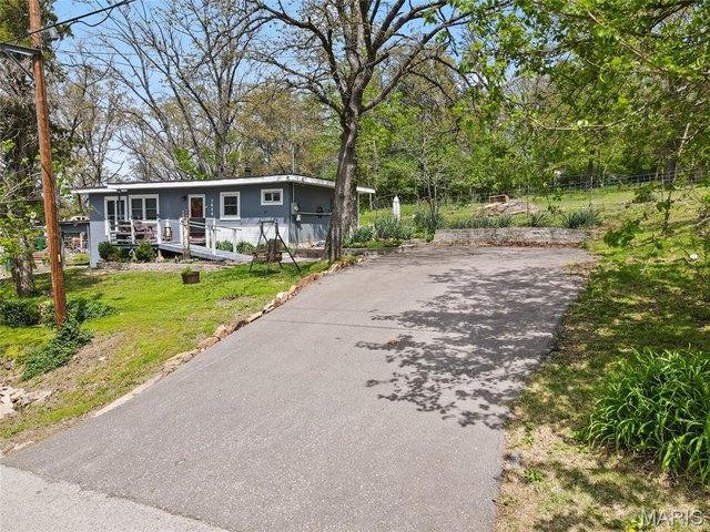 House for sale in Cedar Hill, Missouri