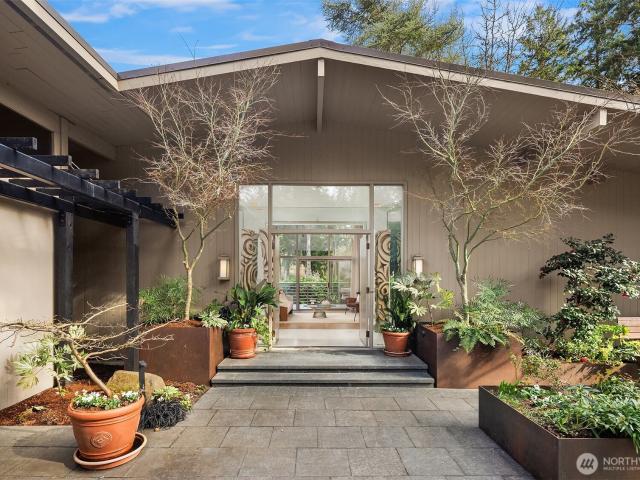 House for sale in Medina, King County