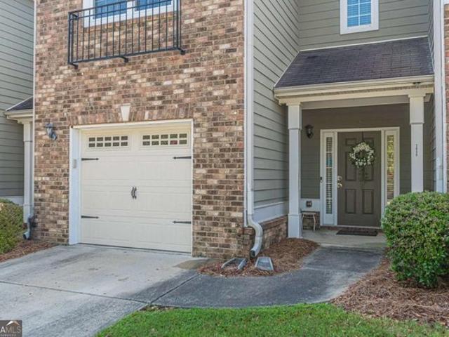 Townhouse for sale in Fairburn, Georgia