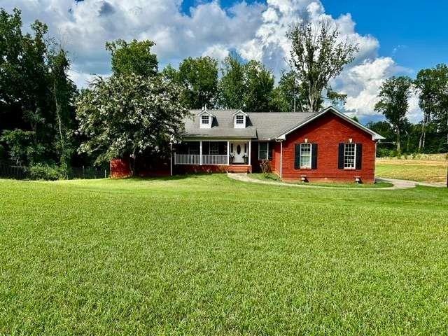 House for sale in Carnesville, Georgia