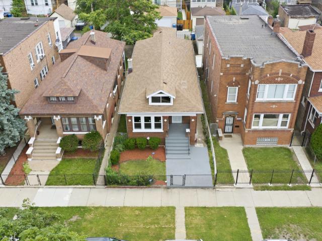 House for sale in Chicago Park, Illinois