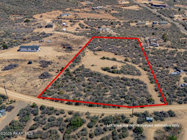 Land for sale in Kirkland, Arizona