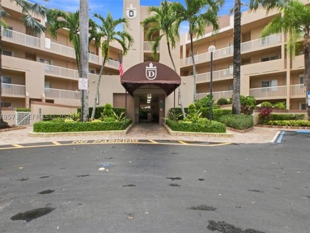 Condo for sale in Tamarac, Florida