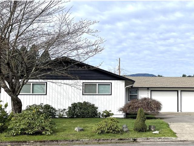 House for sale in Oregonia