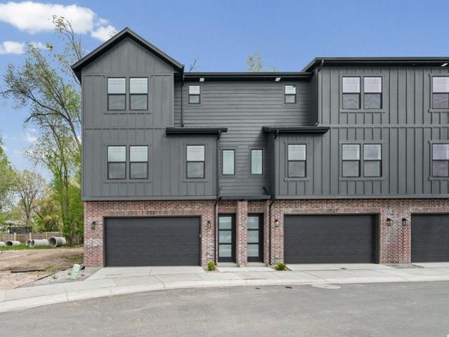House for sale in Sandy, Utah
